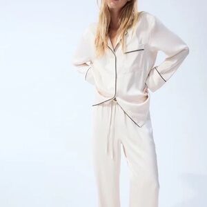 H&M Women's Satin Pajama Set (2 piece) in Beige/Black Trim - Size XL